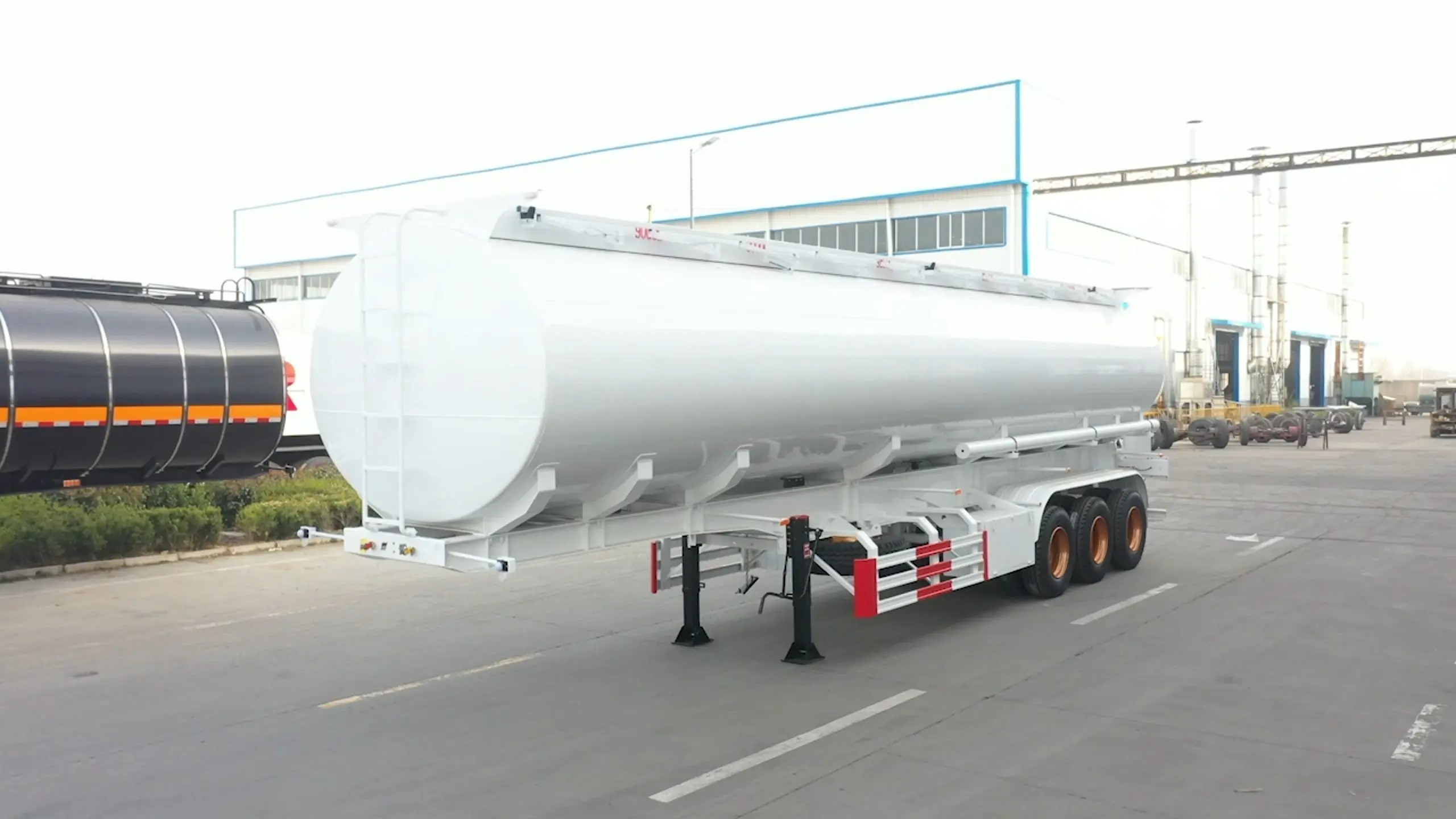 CHENLU fuel tanker semi trailers for a Congolese customer