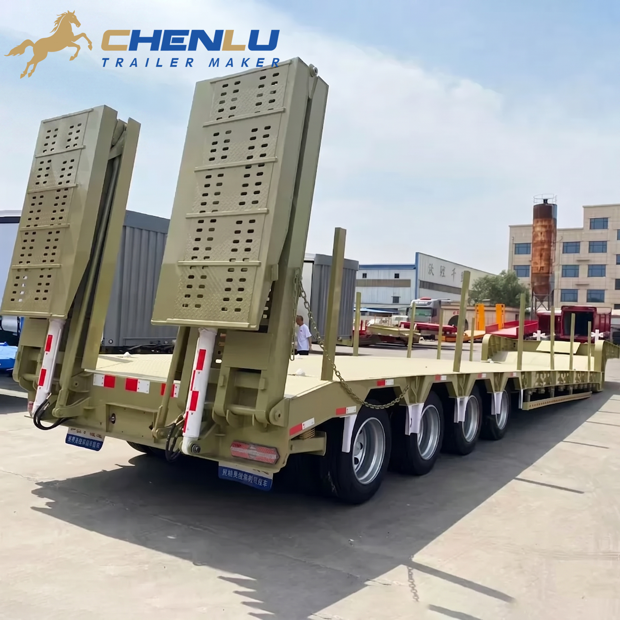 Lowbed Trailer With Hydraulic Ladder