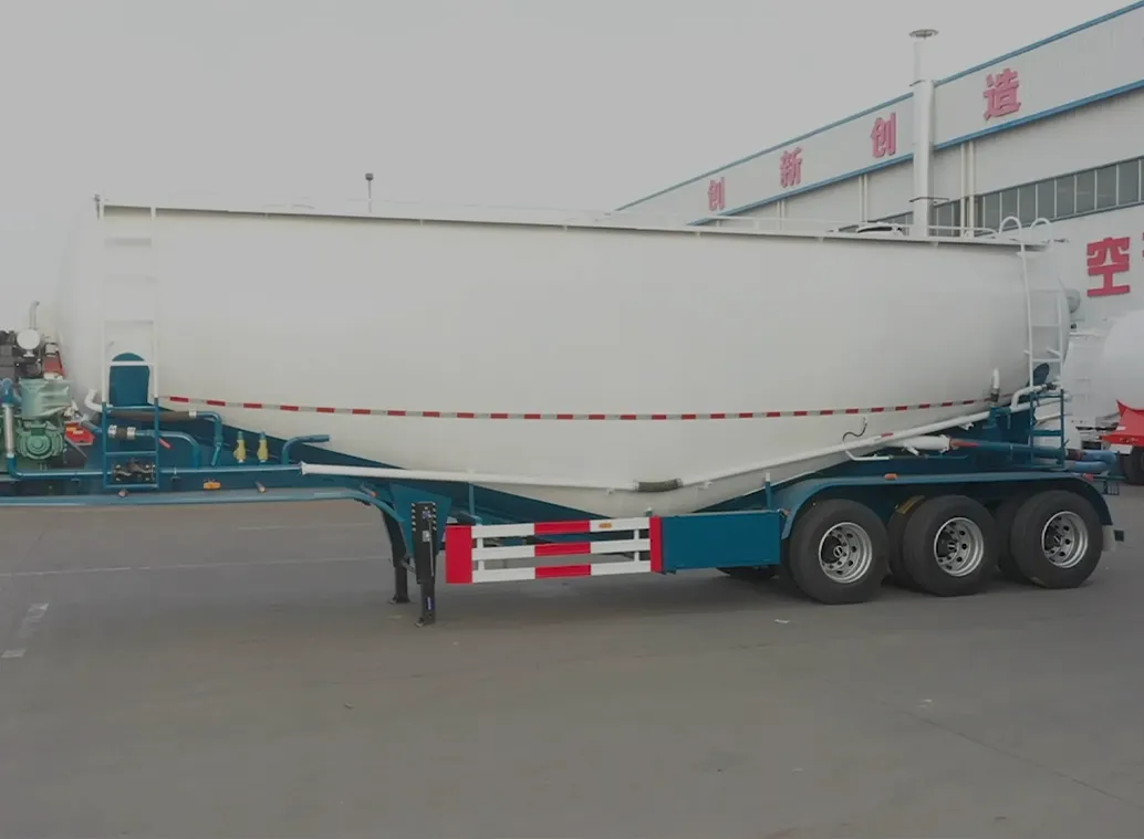 Catalogue de semi-remorques pour le transport de conteneurs et de marchandises en vrac
