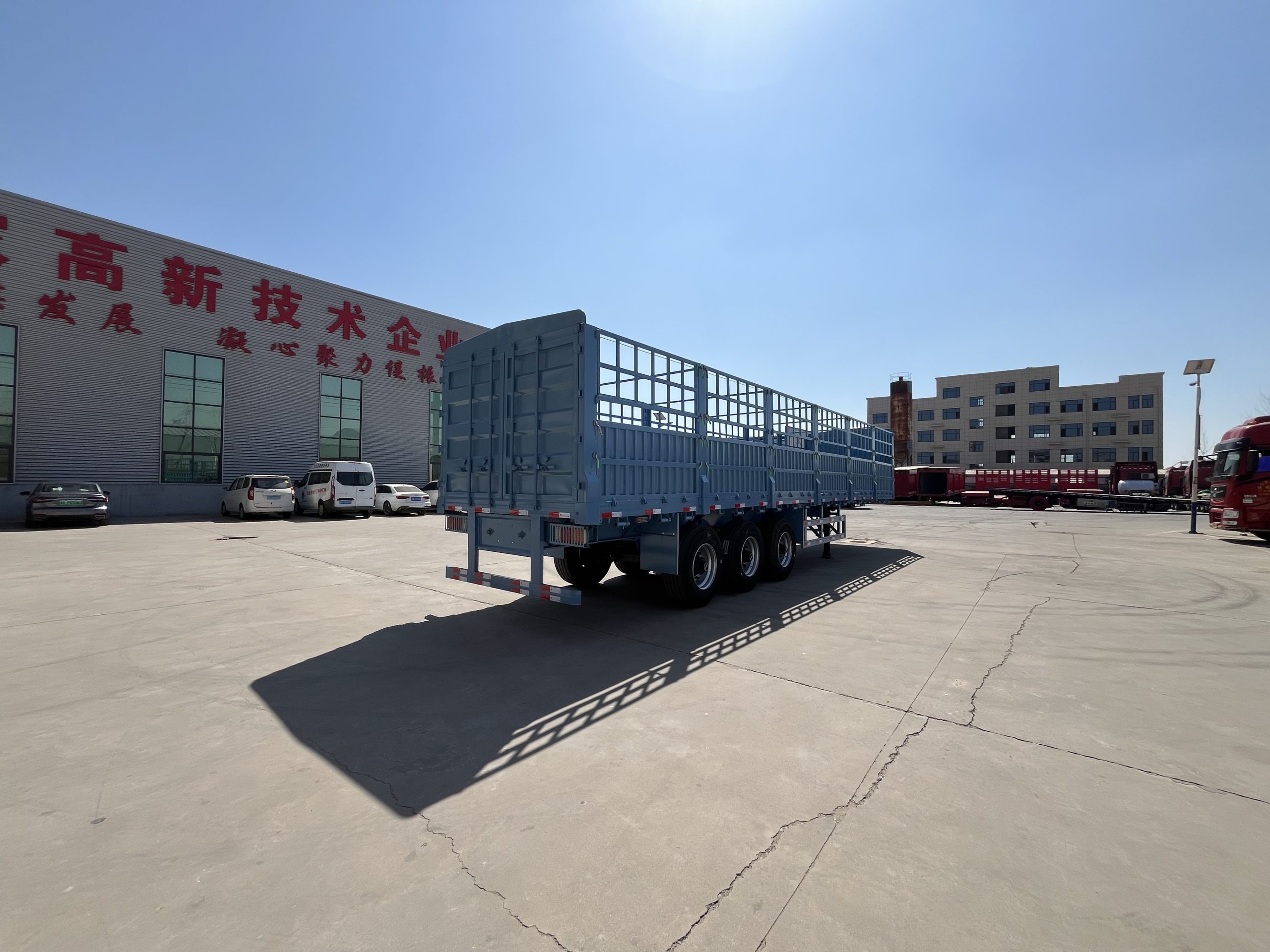 3 Axle Fence Semi Trailer