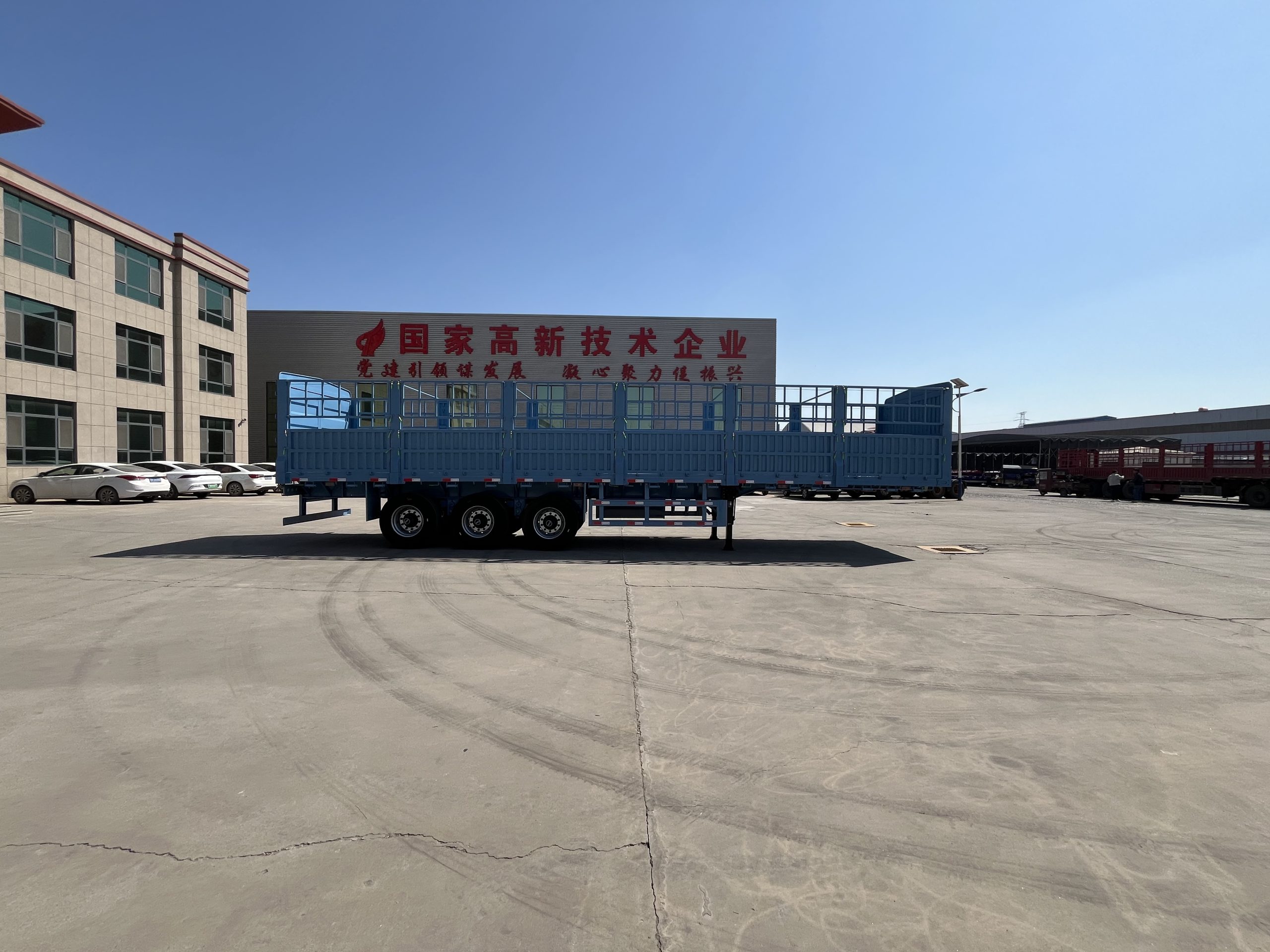 3 Axle Fence Semi Trailer